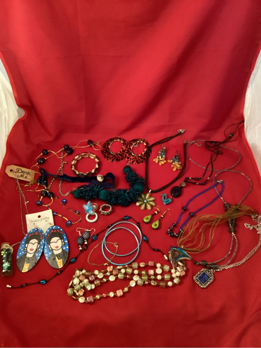 406 grams of blue and Green costume jewelry